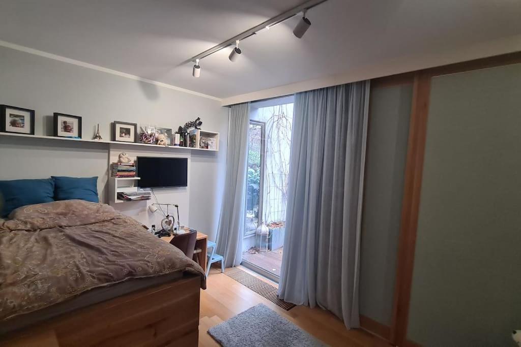 Exceptional Calm 3br, 2.5ba With Patio, Pool & Gym * Prague