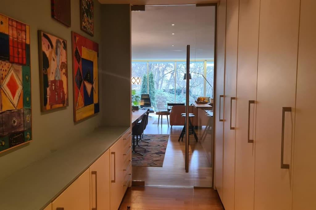 Exceptional Calm 3br, 2.5ba With Patio, Pool & Gym *